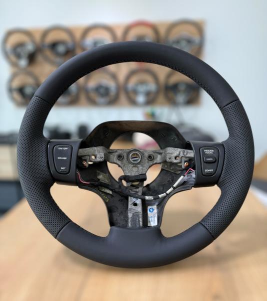 Jeep Grand Cherokee Commander III WK WH Lenkrad neu Beziehen Jeep Grand Cherokee Commander III WK WH Lenkrad neu Beziehen